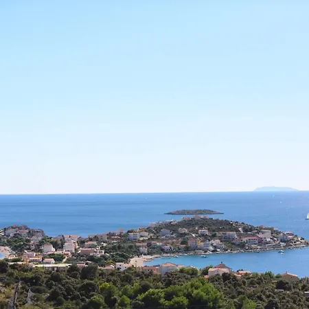Luxurious 4bedroom Maula Vila *